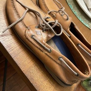 Men’s 10.5 sperry